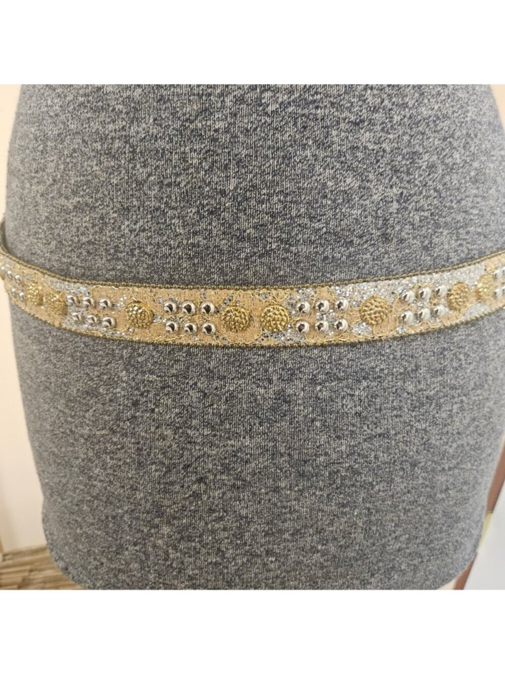 Vintage Beaded Waist Belt Womens Size M/L Gold Silver Accents Goldtone Buckle - Picture 7 of 10